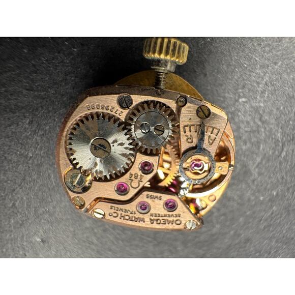 Vintage Omega Watch Movement 17 Jewels Swiss 15.4MM Gold Dial For Parts